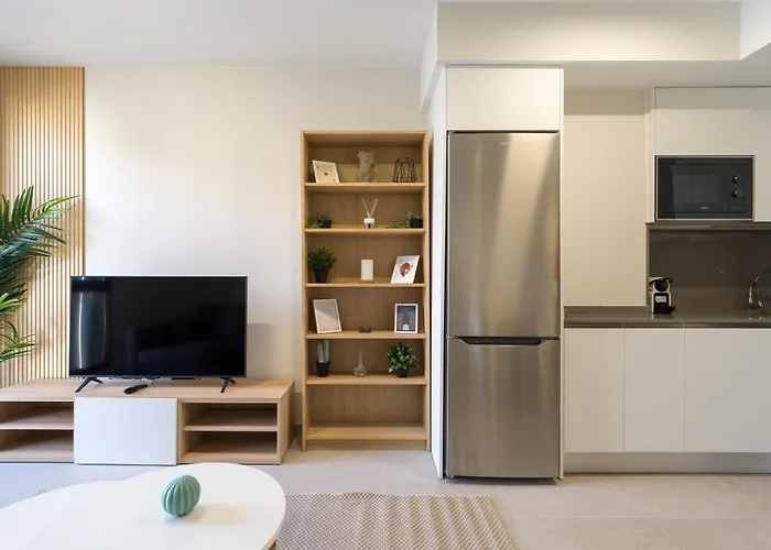 VV Arenas de Guanarteme by henrypole home